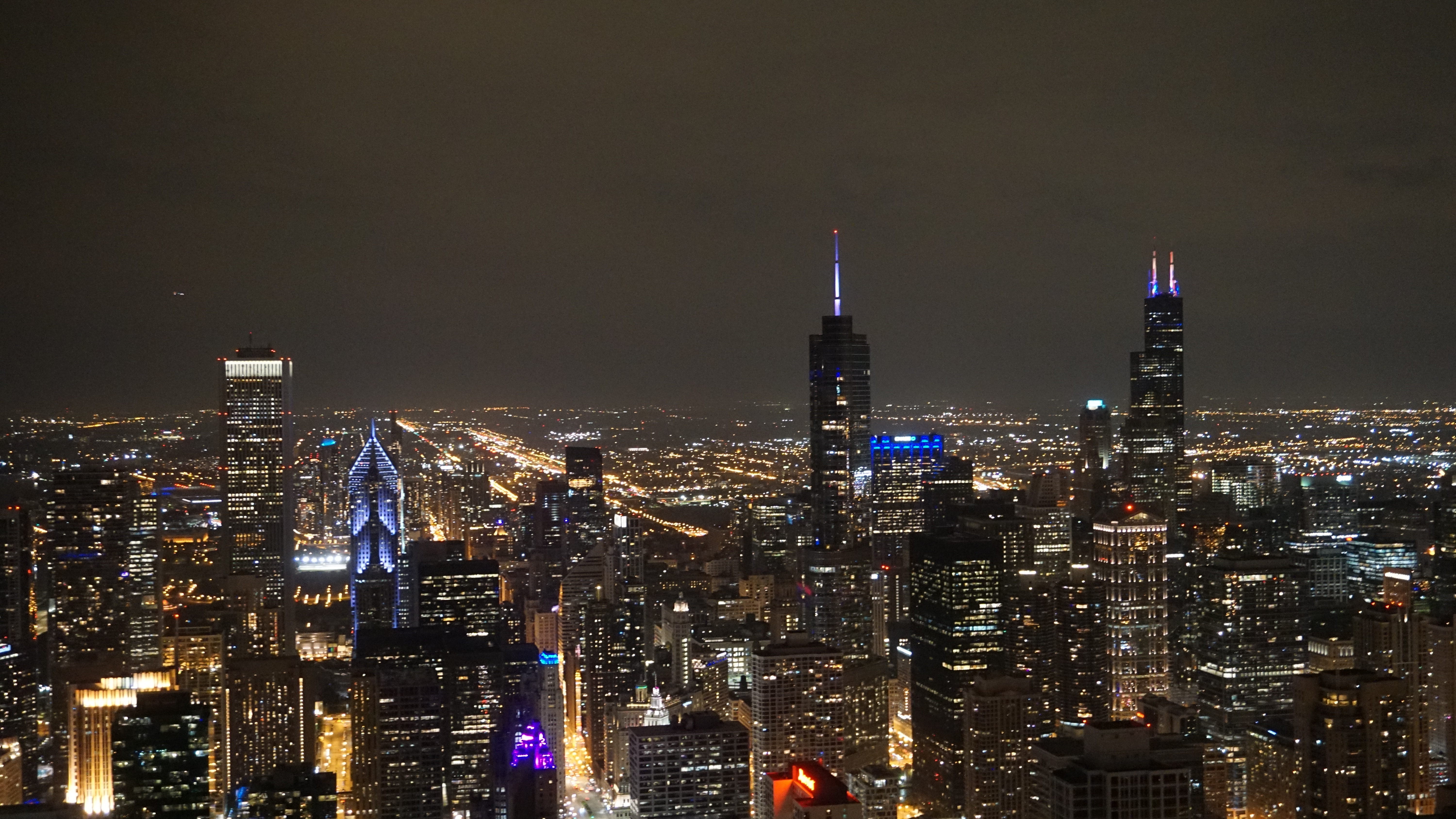 Chicago skyline at night